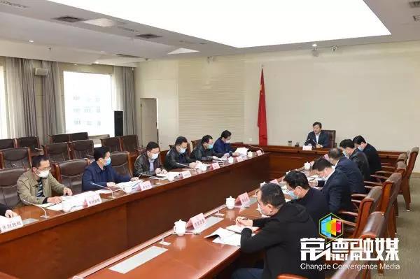 曹立军调度政府投资项目建设工作：完善项目管理体制 提高政府投资效益