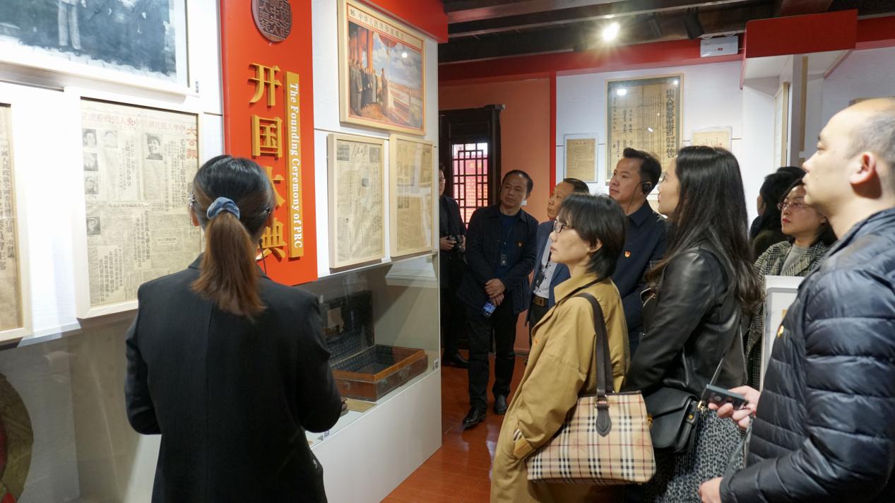 图片4fg (2).jpg 图片4fg (2).jpg