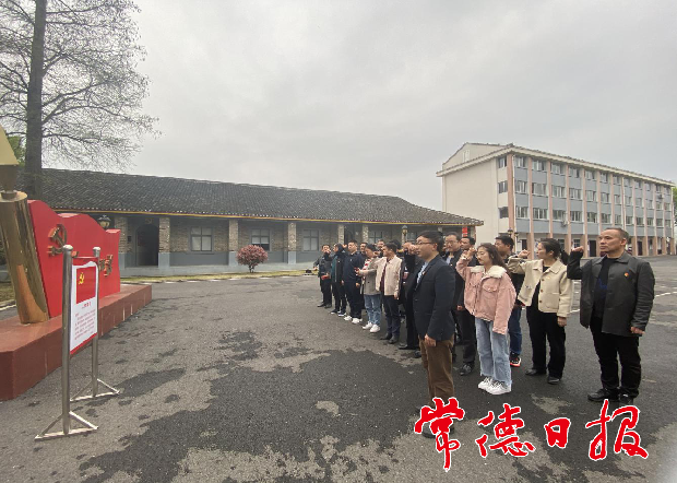 市市场监管局诗词_1617007005049.png 市市场监管局诗词_1617007005049.png