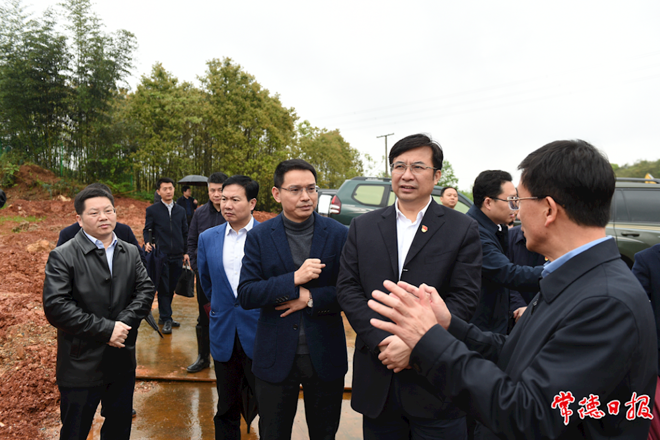 邹文辉现场督导突出生态环境问题整改工作