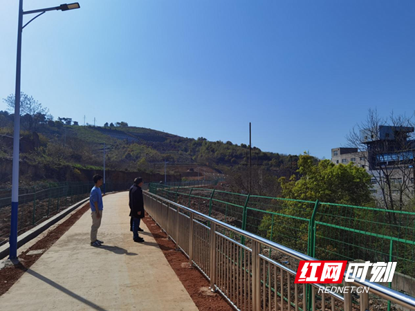 图片2_副本.png 图片2_副本.png