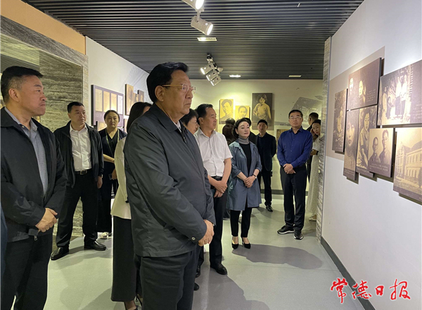 青海省政协调研组一行来常考察