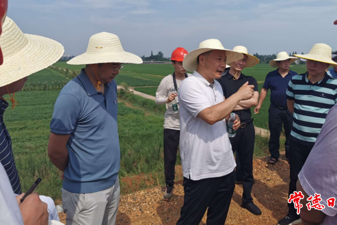 省交通运输厅领导来常指导工作时强调：确保安慈高速公路年底全线建成通车