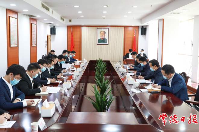 曹志强参加市委办第三党支部组织生活会：奋斗不息追梦不止 用奋斗书写青春不悔精彩篇章