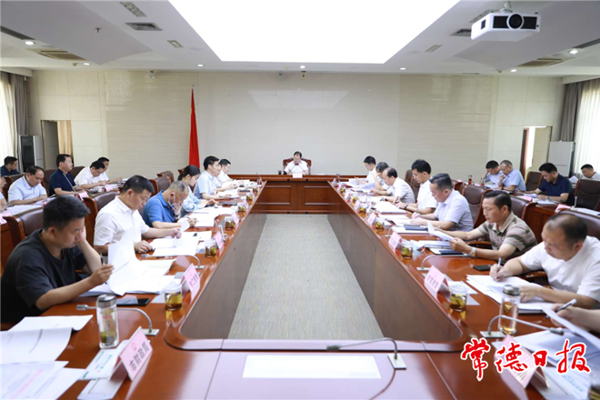 周振宇在全市污染防治攻坚战“夏季攻势”暨大气污染防治工作现场推进会上强调 真抓实干务实作为 切实改善生态环境质量