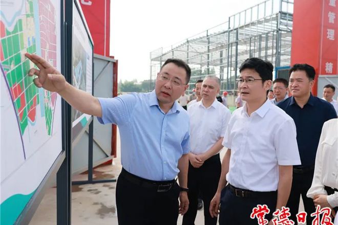 曹志强在安乡调研时强调：突出创新引领 推动高质量发展