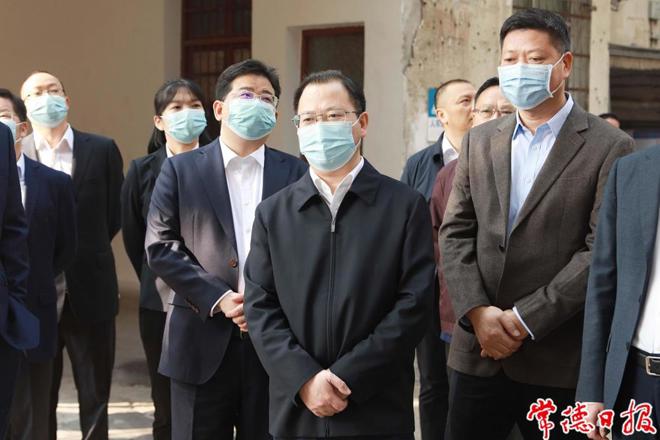 周振宇调研市城区老旧小区改造工作 倾听民意尊重民声 切实做好各项改造工作