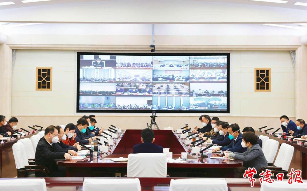 5e35c948f0174d02b57e7ad861c686d8.jpg 5e35c948f0174d02b57e7ad861c686d8.jpg