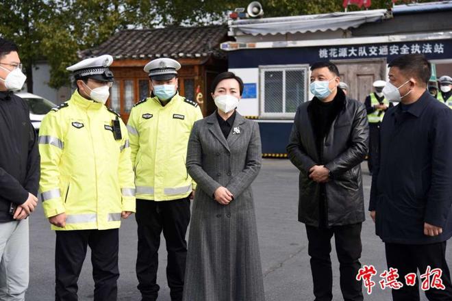 市领导督导检查春运安全和服务保障工作 守住安全底线 提供高效便捷优质服务