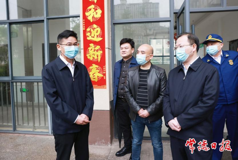 561280e529114b7394c11a54118e5156.jpg 561280e529114b7394c11a54118e5156.jpg