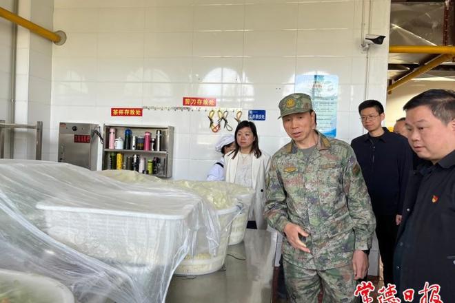 市领导赴安乡县调研学校食品安全工作