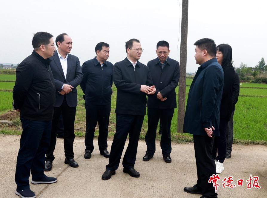 56d56967e8d24437ac0dac3d605e0e55.jpg 56d56967e8d24437ac0dac3d605e0e55.jpg