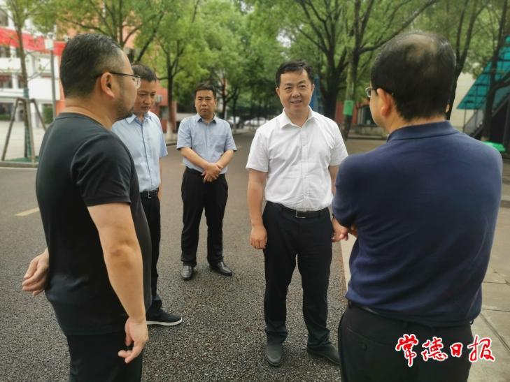 2757cc1b45bc4bda8a40b16d68c6b00c.jpg 2757cc1b45bc4bda8a40b16d68c6b00c.jpg