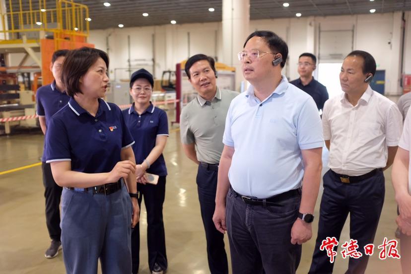 ec5d24d6190d47bd9259215d83ea66b3.jpg ec5d24d6190d47bd9259215d83ea66b3.jpg