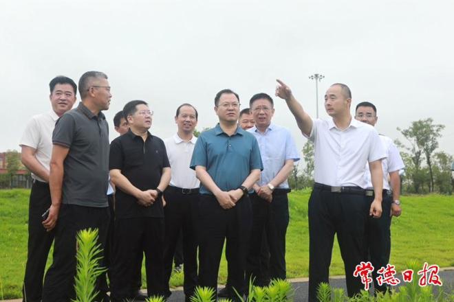 周振宇前往临澧、澧县开展巡河调研防汛抗旱暨环保整治工作