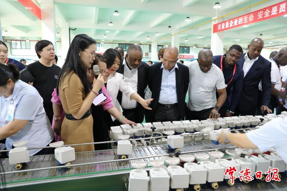 92698b7470a540b4b8cadf21ff1c9ad7.jpg 92698b7470a540b4b8cadf21ff1c9ad7.jpg