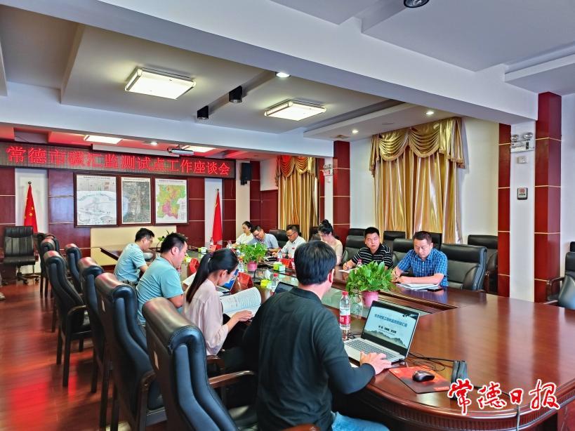 445898bf42a44191837546e0ec4f7a9e.jpg 445898bf42a44191837546e0ec4f7a9e.jpg