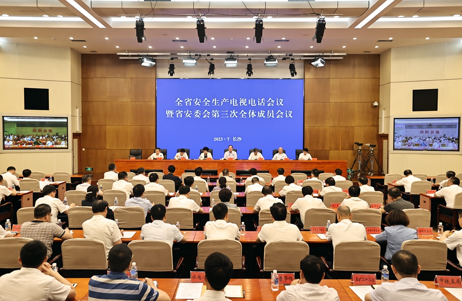 358fdb4aa741441588878b7fcb03bd8f.jpg 358fdb4aa741441588878b7fcb03bd8f.jpg