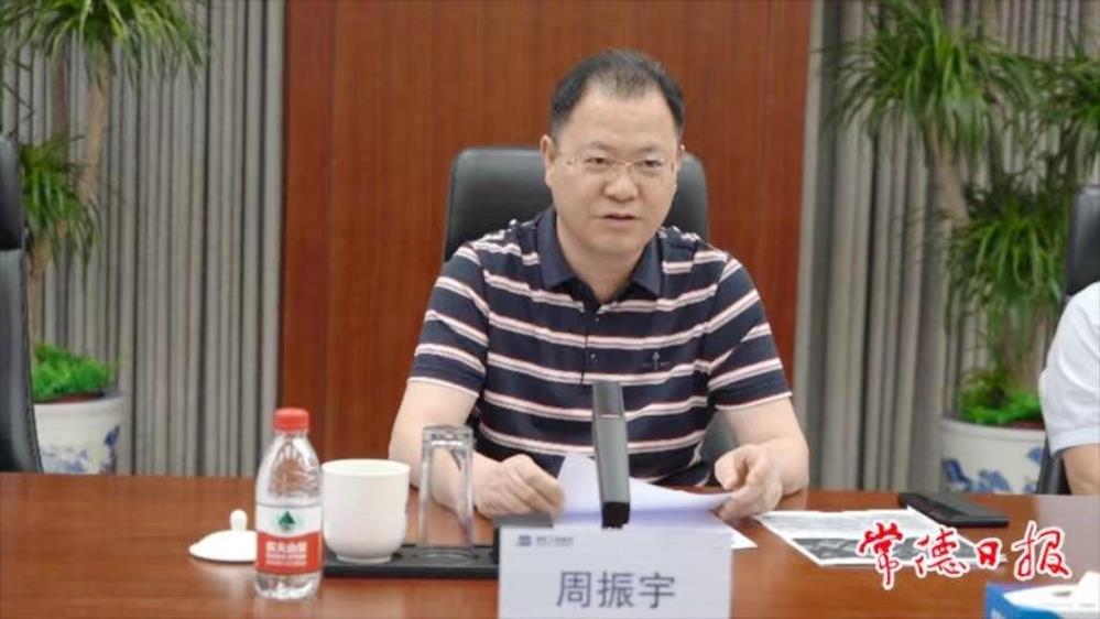 619b72f658cd4d9abe885f91eec1de2f.jpg 619b72f658cd4d9abe885f91eec1de2f.jpg