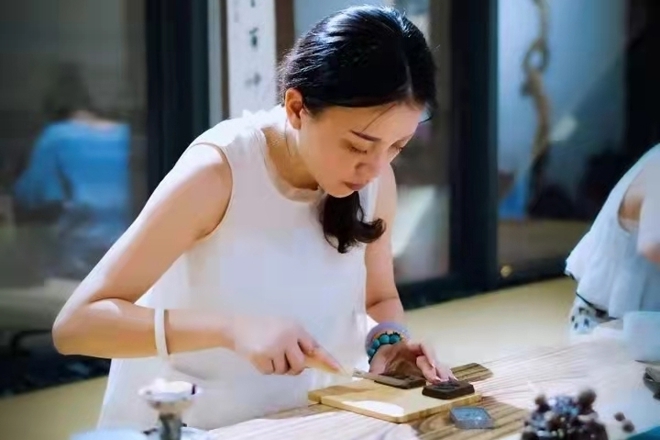 省级：传统香制作技艺（熏香制作技艺）