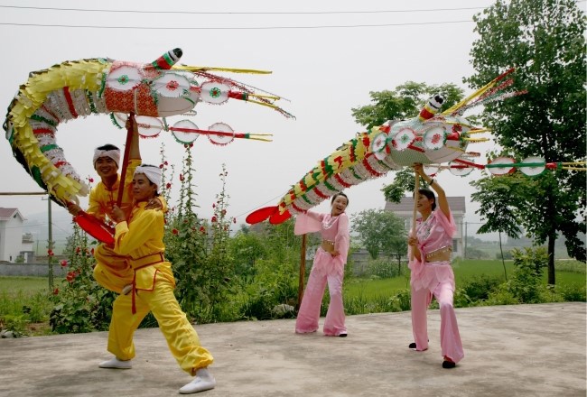 市级：桃源虾灯舞