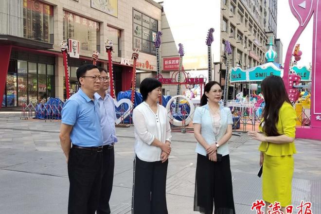 市领导开展专项民主监督并视察委员工作室