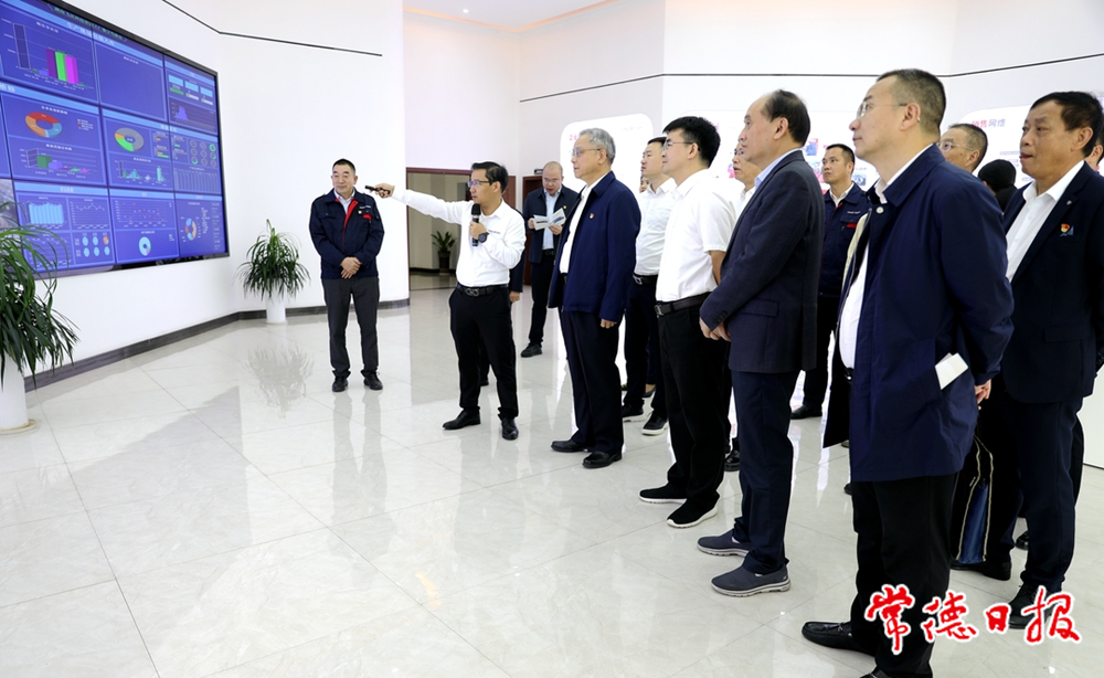 e017961cbe6c442a9a20b9974325cb2c.png e017961cbe6c442a9a20b9974325cb2c.png