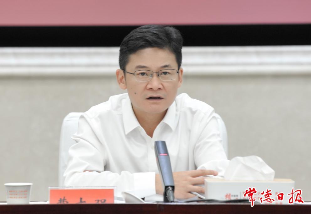 e57fcc1d6d4b4f8aa5e5d450dda03e59.jpg e57fcc1d6d4b4f8aa5e5d450dda03e59.jpg