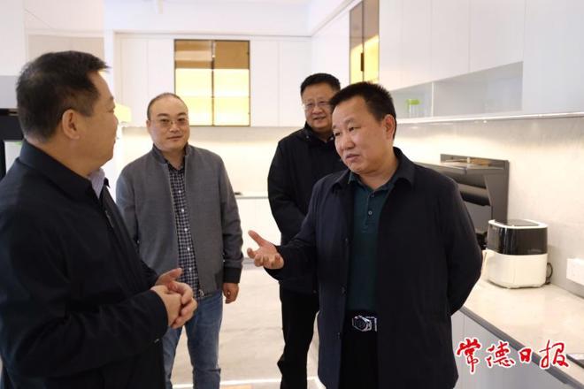 市领导督导优化营商环境评议交办问题整改工作