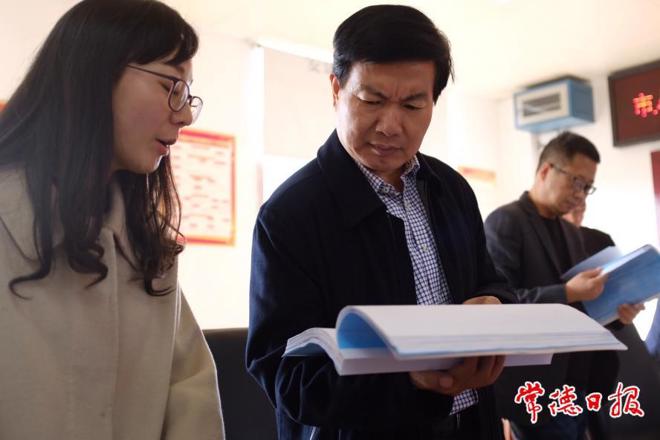 市领导率队到安乡县开展财政专项资金管理工作调研