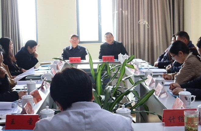 市领导专题调研全市残疾儿童康复托养情况