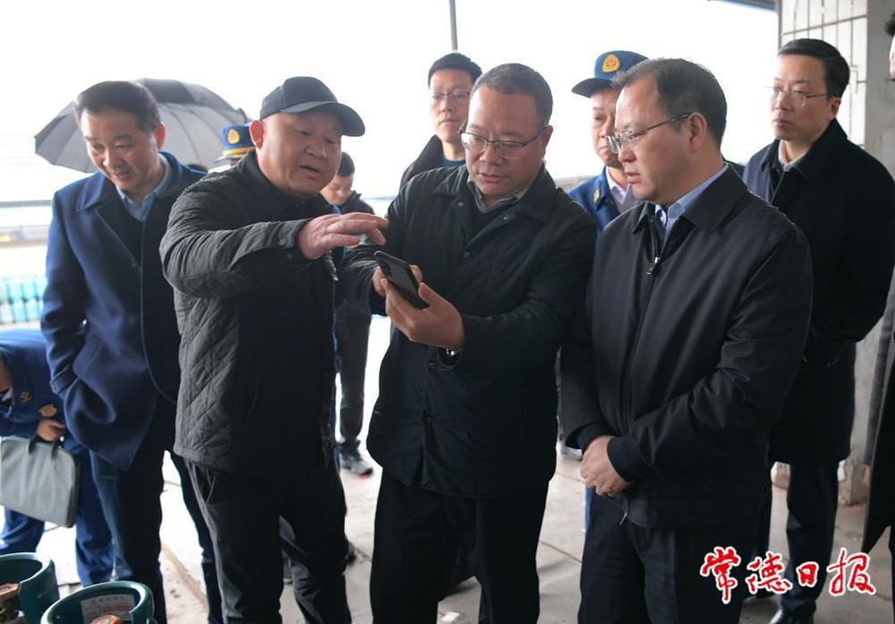 9b250da4637441edbcba886d4aac85c7.jpg 9b250da4637441edbcba886d4aac85c7.jpg