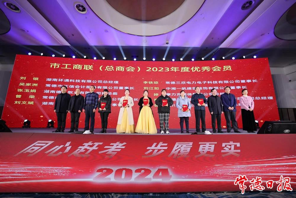 8d07273f16ea4341ba2f3b6f5ebfb8e6.jpg 8d07273f16ea4341ba2f3b6f5ebfb8e6.jpg