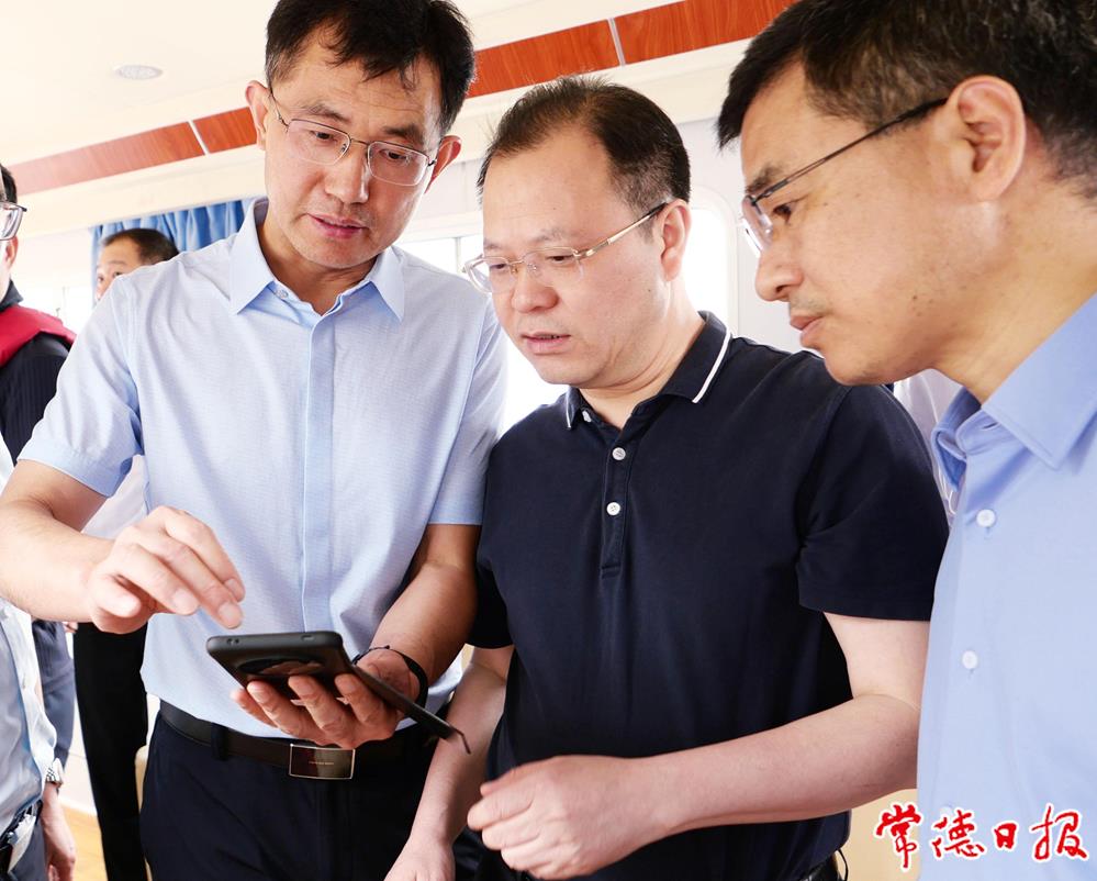 ecbff6a3cedd4b1dbfee41e45405a3e4.jpg ecbff6a3cedd4b1dbfee41e45405a3e4.jpg