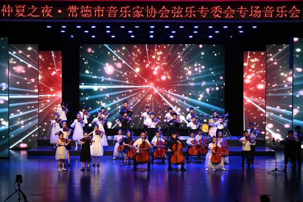 f06d4d81a95746c6bcc3446c3e45d147.jpg f06d4d81a95746c6bcc3446c3e45d147.jpg