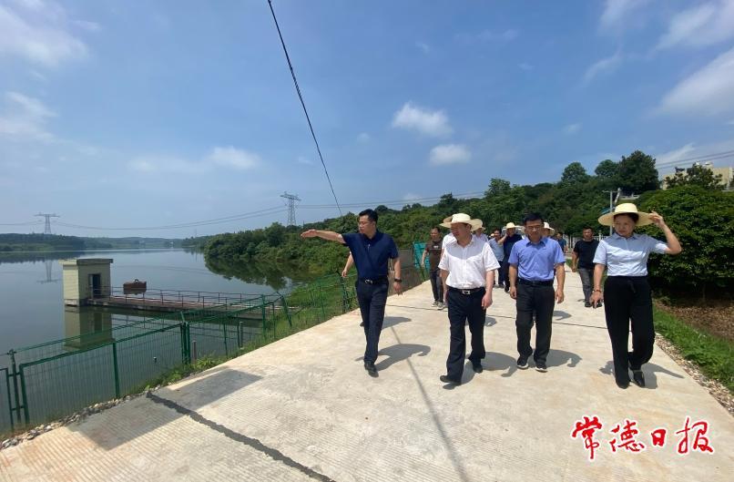 fb20c12d7a6443eebf281961397cee72.jpg fb20c12d7a6443eebf281961397cee72.jpg