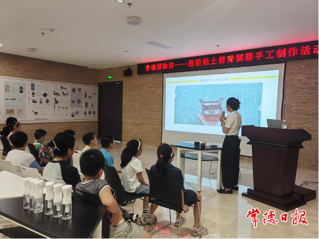 e53a624e8b2b46f686abc1ee11a3a32d.jpg e53a624e8b2b46f686abc1ee11a3a32d.jpg