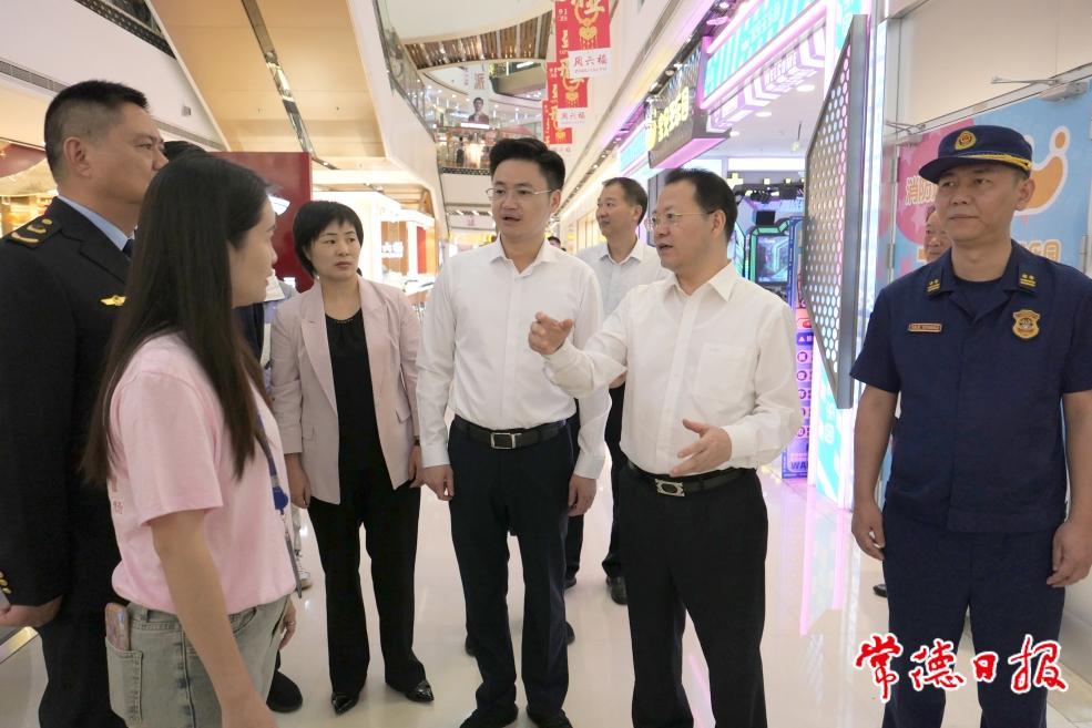 7e4c1d45656f4b95b0d6bb023388f458.jpg 7e4c1d45656f4b95b0d6bb023388f458.jpg