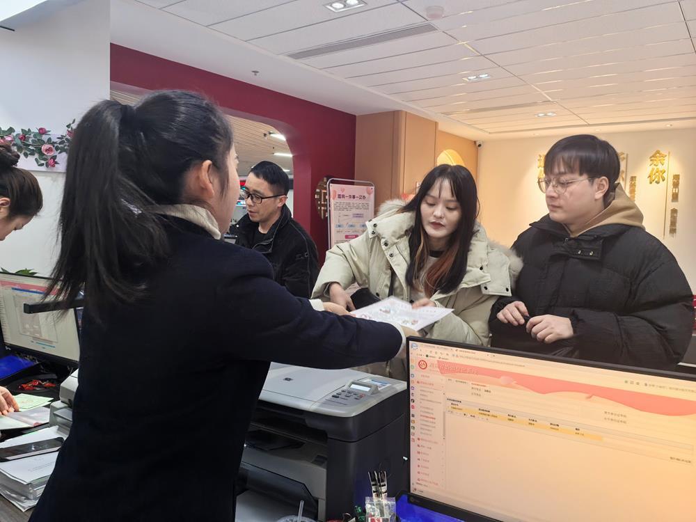 f04bd128f3d82d73881dd29e2489c671061de7971734685447173