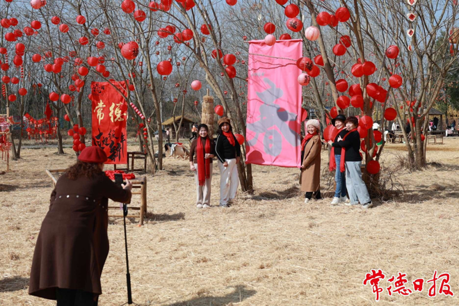 【我们的节日•春节】踏青游玩觅春趣