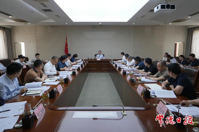 周振宇调度2025年全市地方政府专项债券工作时强调：强基础 补短板 惠民生 扩投资 为推动高质量发展提供坚实保障