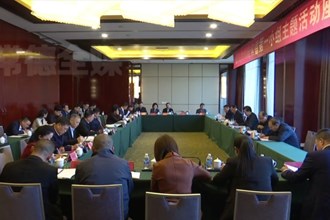 秦国文在常德参加省人大代表小组主题活动