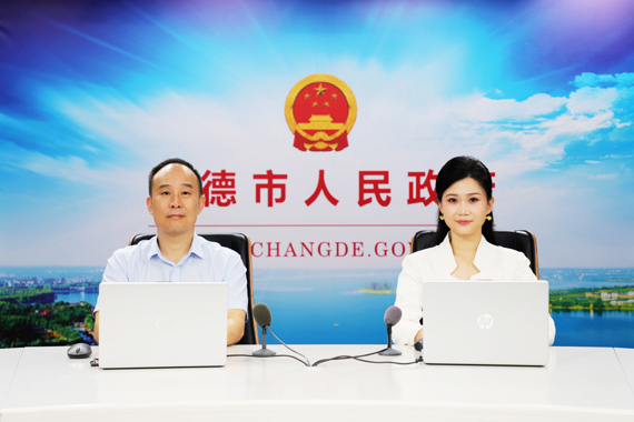 发展壮大县域经济