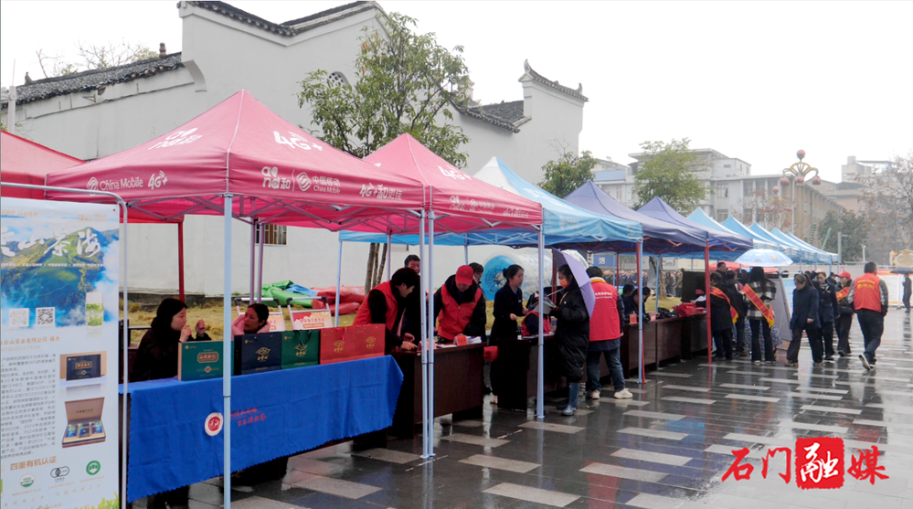 994b209f-cbc2-4a22-95b6-eb956a30f704