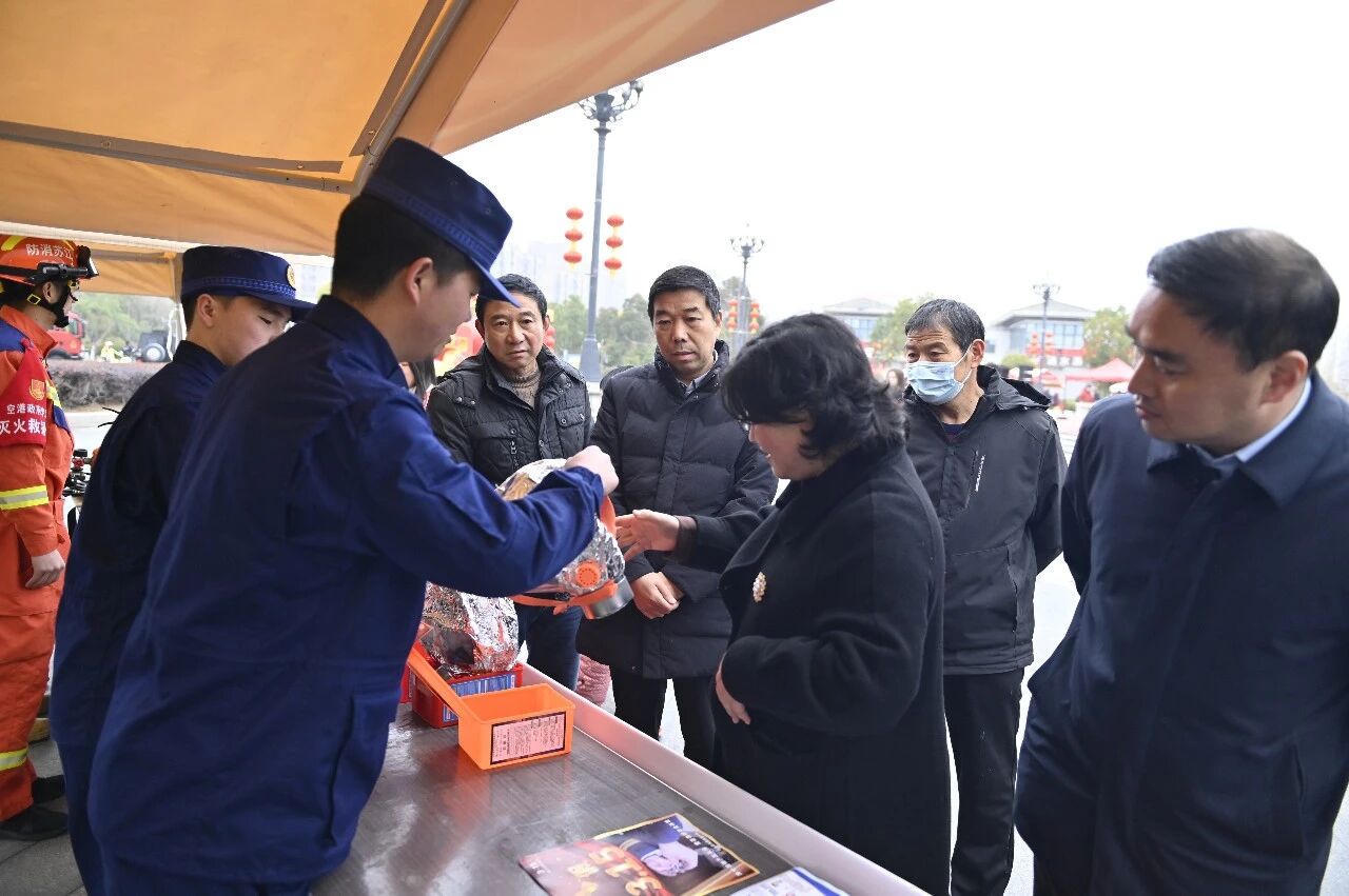 2026学雷锋活动8.jpg 十大彩票网赌平台