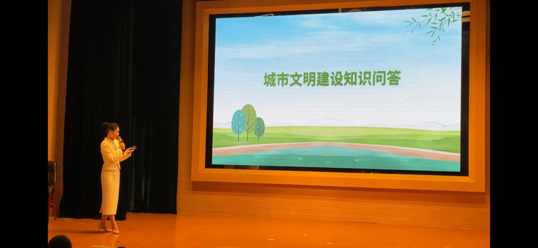 红色故事宣讲4.jpg 十大彩票网赌平台